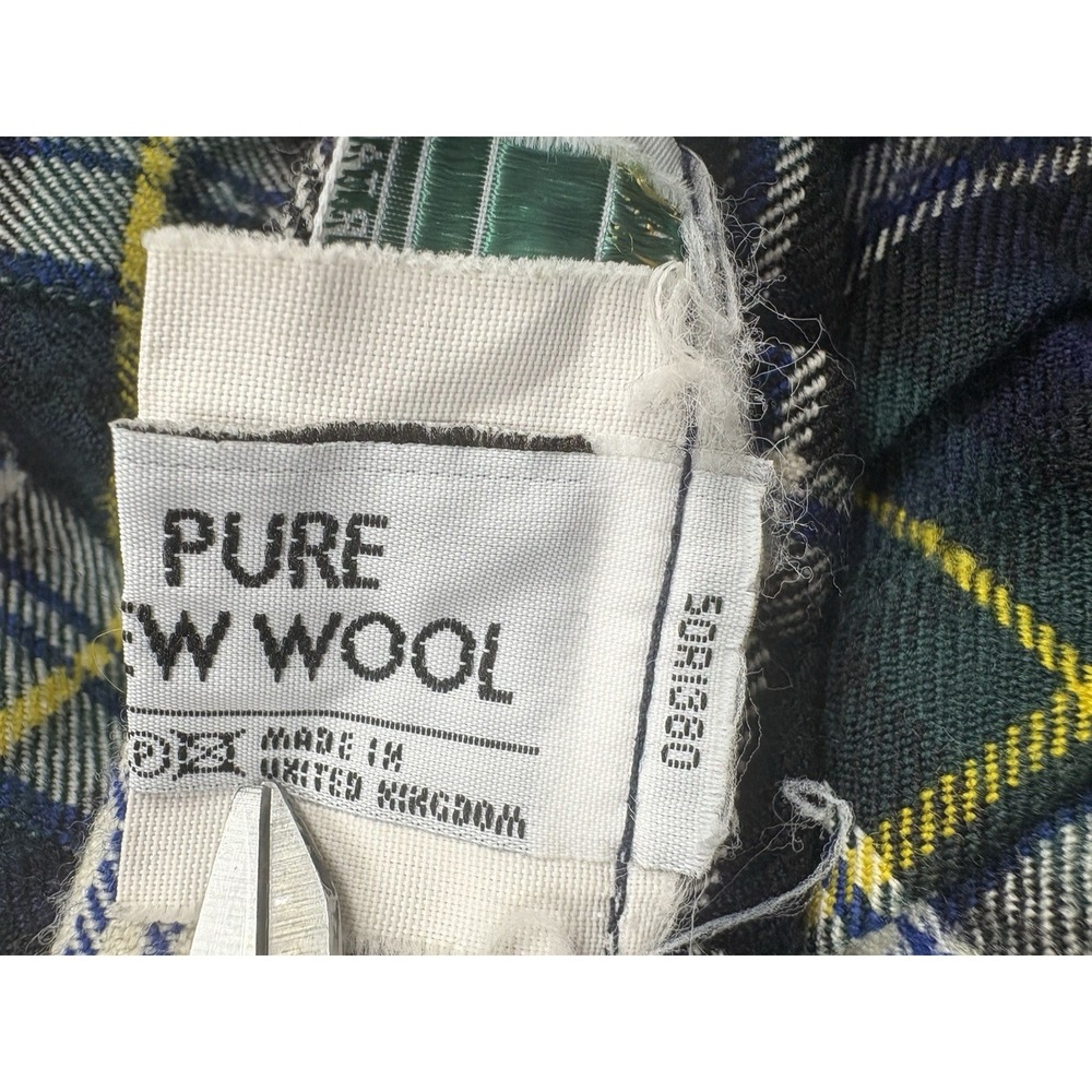 Archie Brown & Son Pure Wool Tartan Pleated Wrap Kilt Skirt Size 8 Britain - Picture 10 of 10